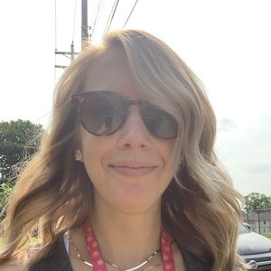 Meet your Posher, Amy